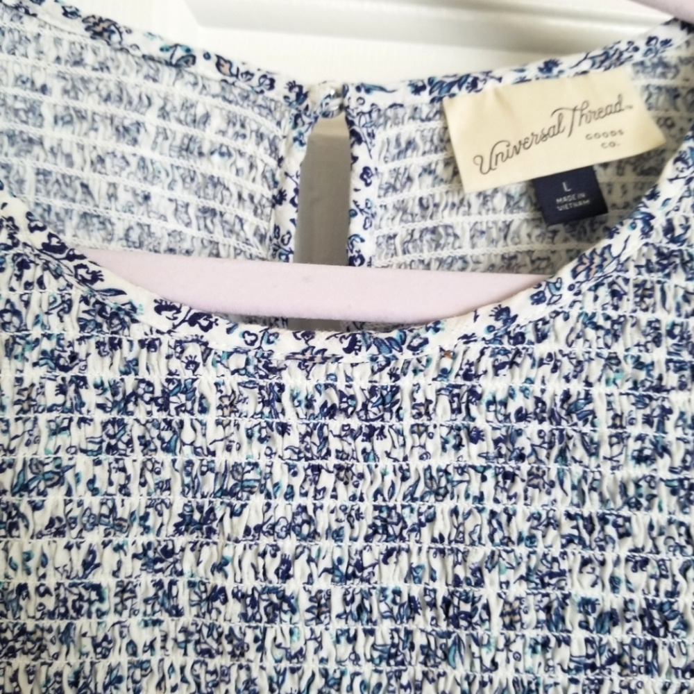 Universal Thread Blouse, Size L Nwot - image 3